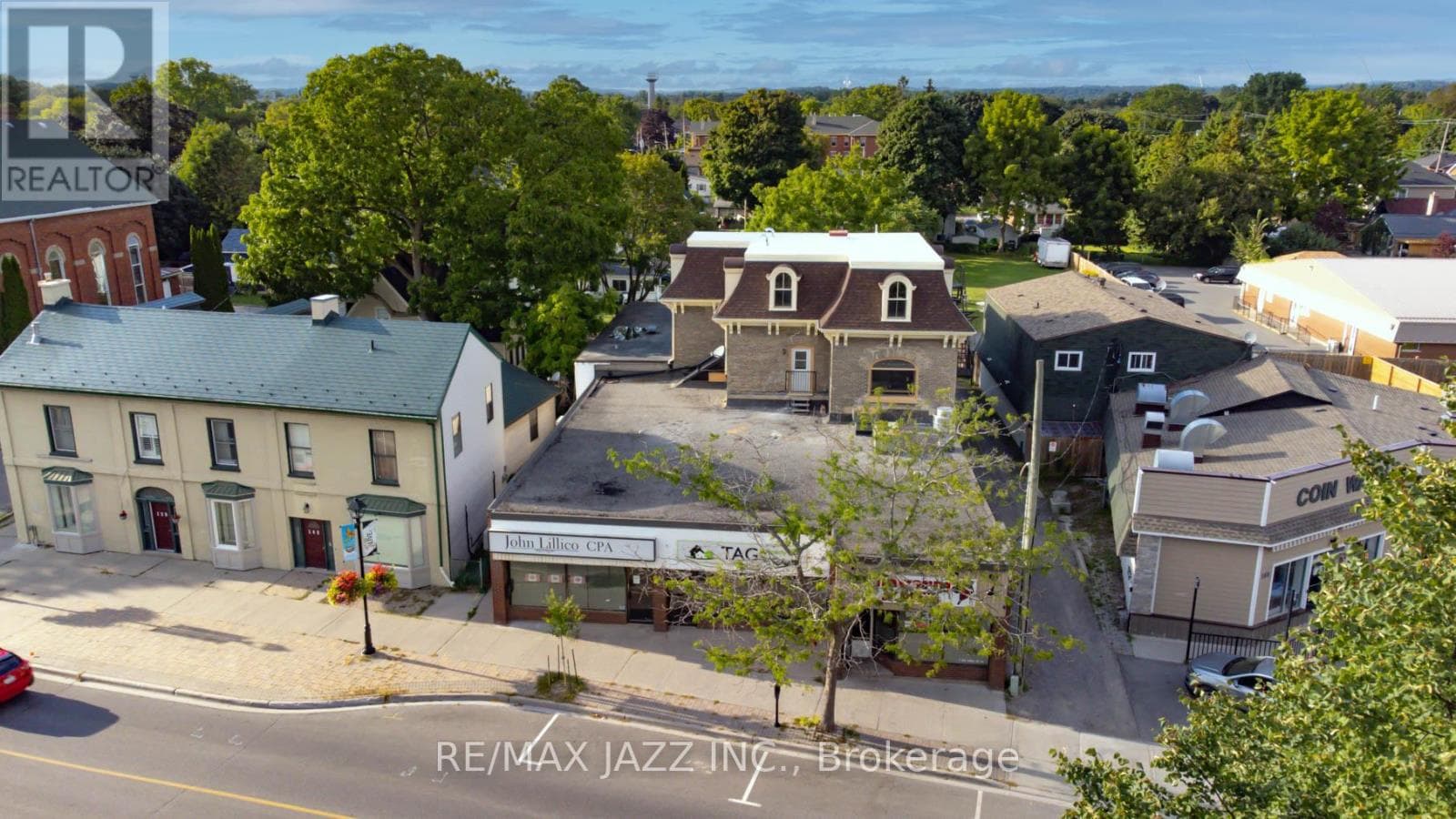 144 KING STREET W, Central Lakes — photo 3