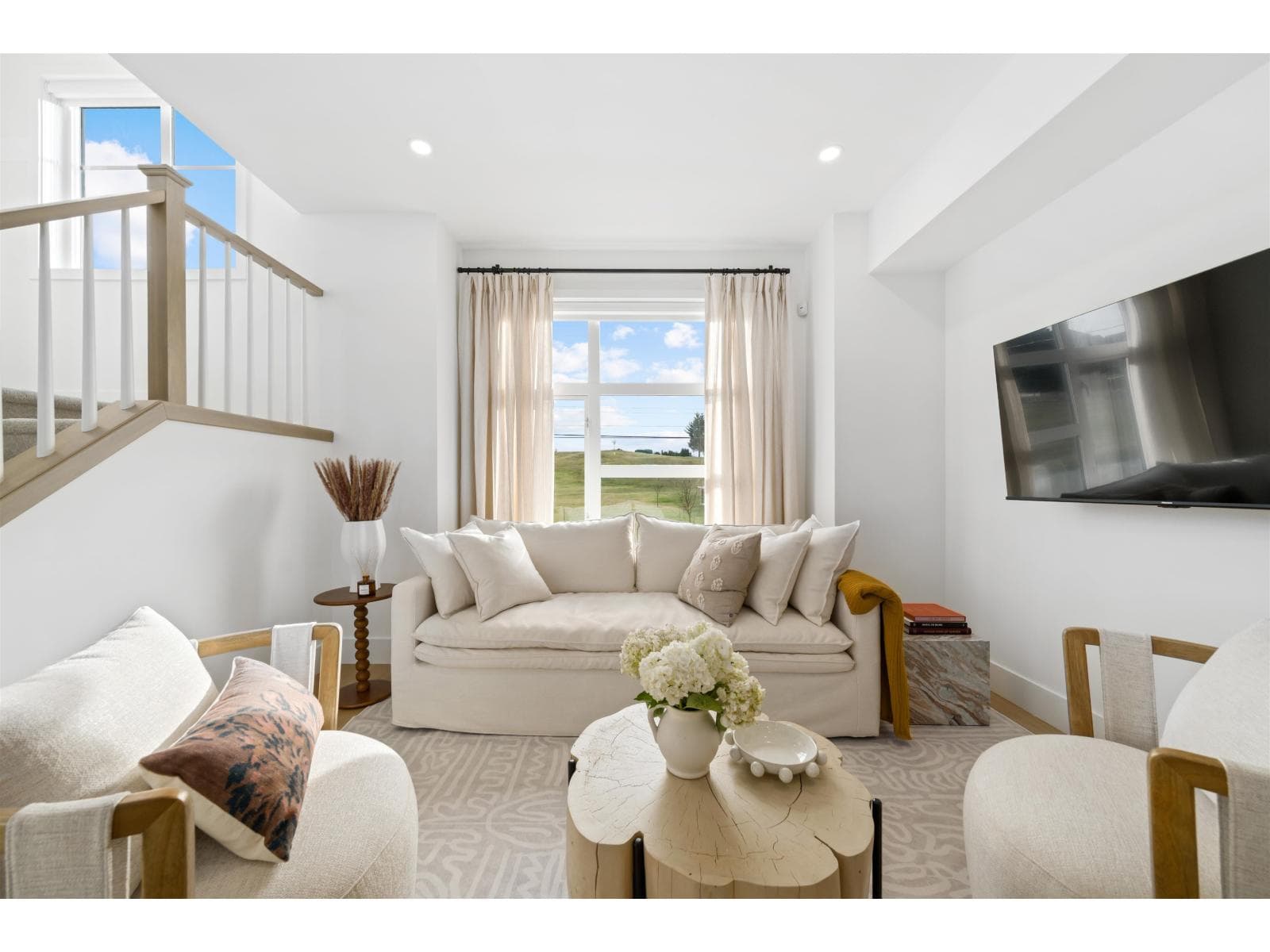 48 32929 CHERRY AVENUE in Cedar Valley