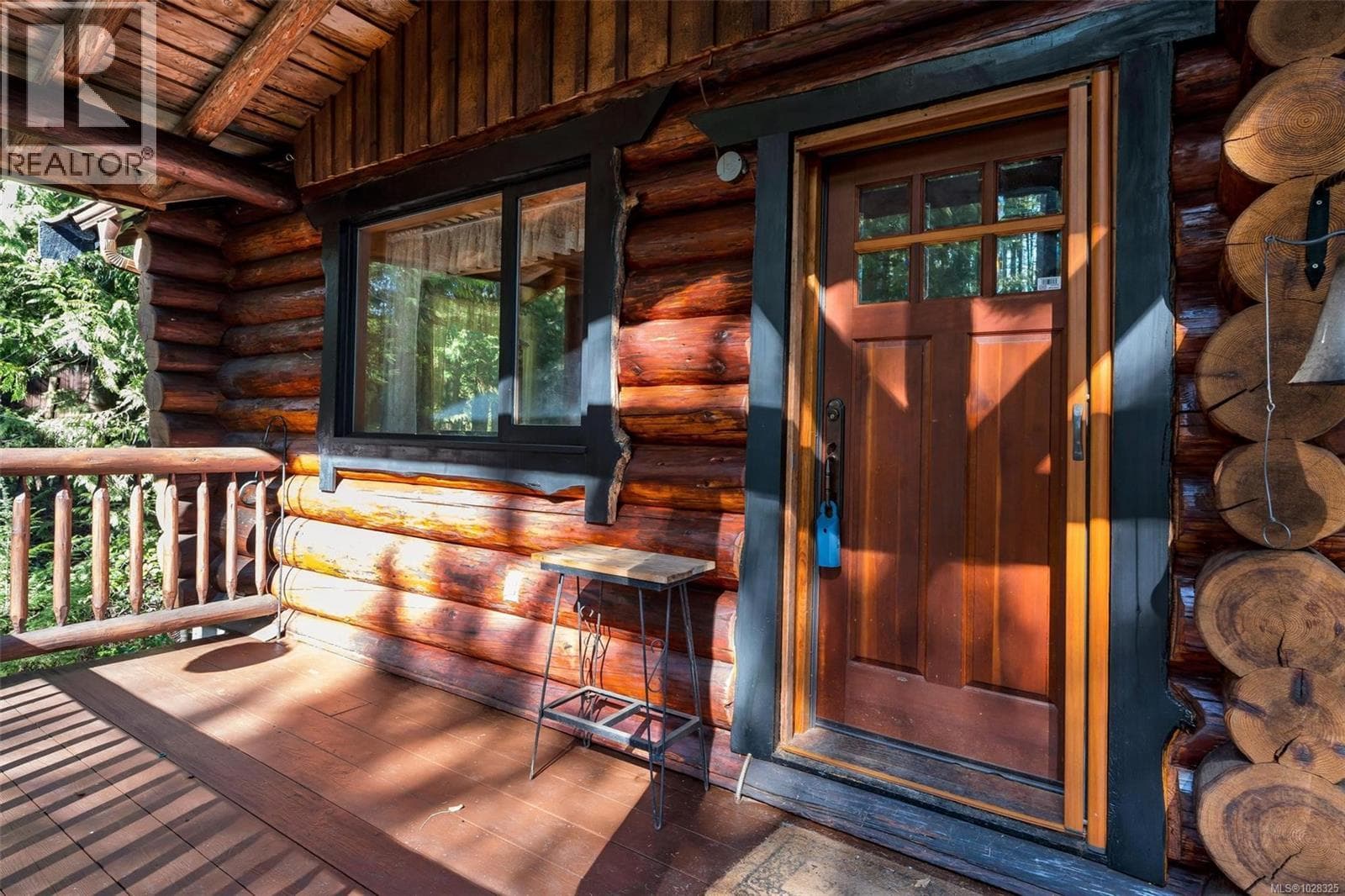 7248 Indian Rd, Vancouver Island — photo 5