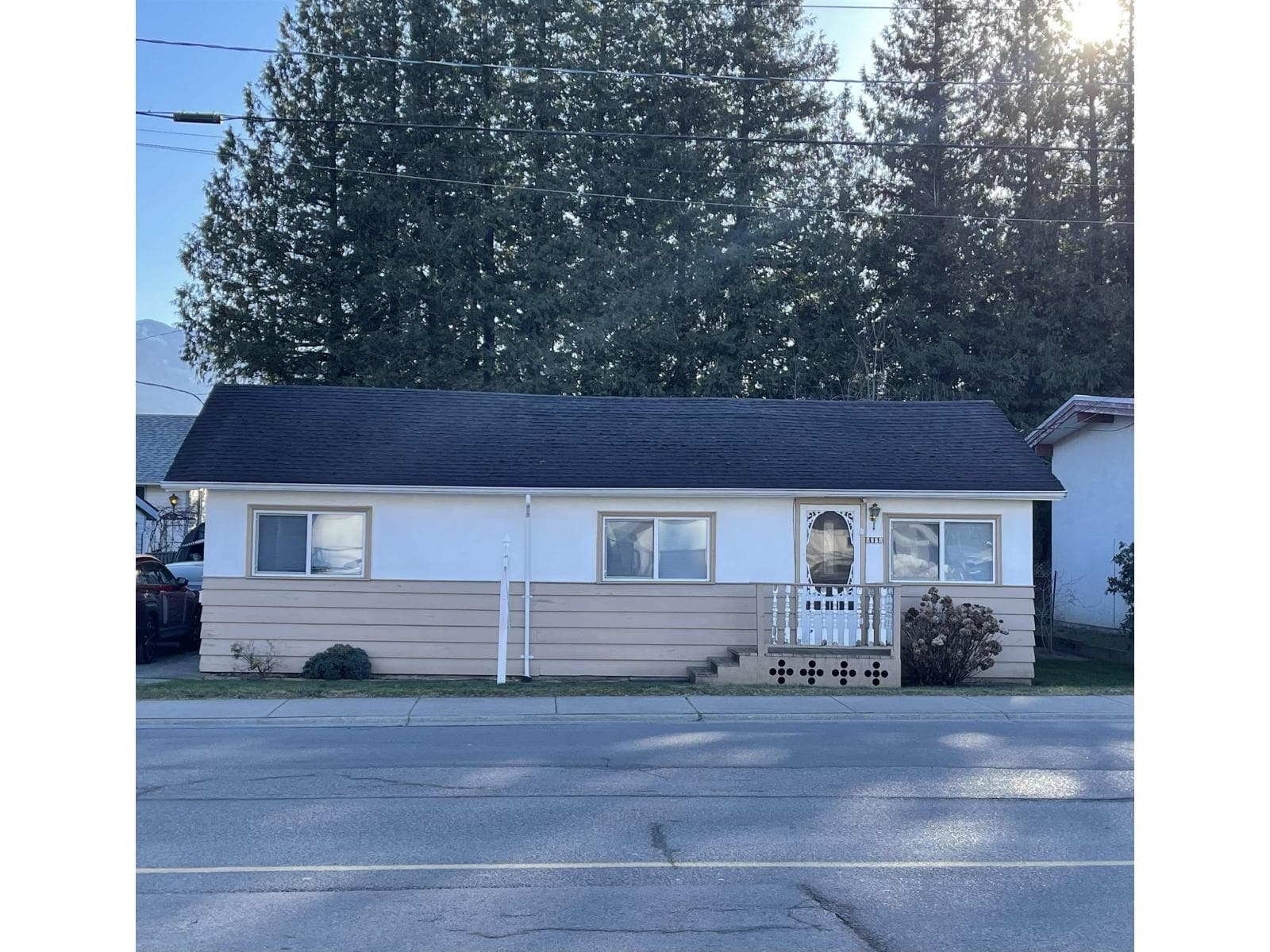 6988 CHEAM AVENUE, Agassiz in 
