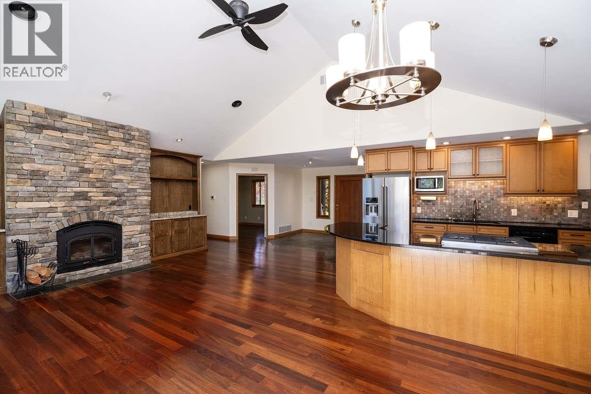 22 4622 SINCLAIR BAY ROAD, Greater Vancouver — photo 3