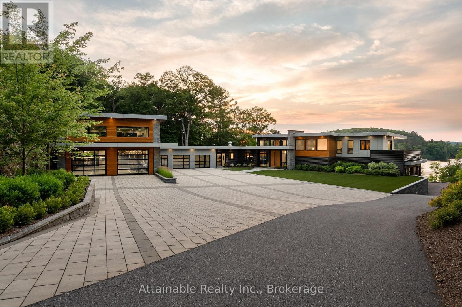 300 WEST BROWNS ROAD in 