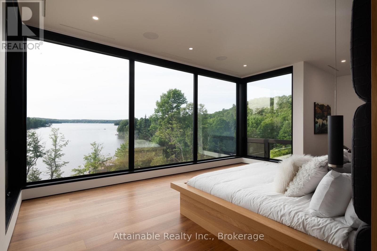 300 WEST BROWNS ROAD, OnePoint — photo 2