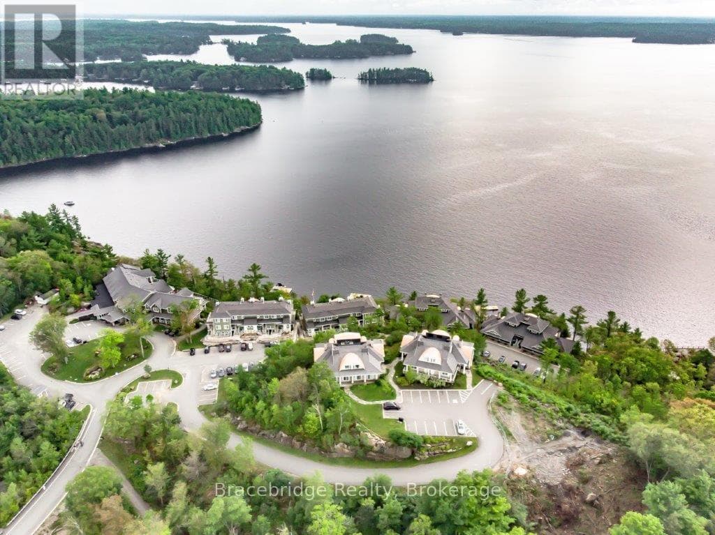 B102-A1 - 1869 MUSKOKA RD 118 HIGHWAY W in 