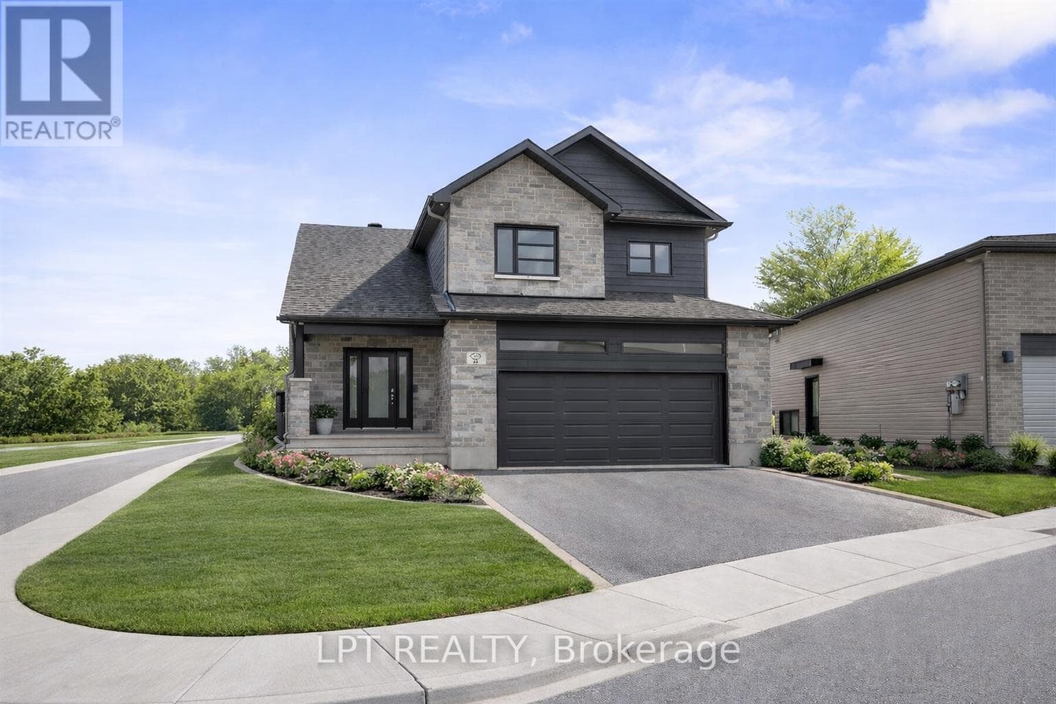 75 CHATEAUGUAY STREET in 