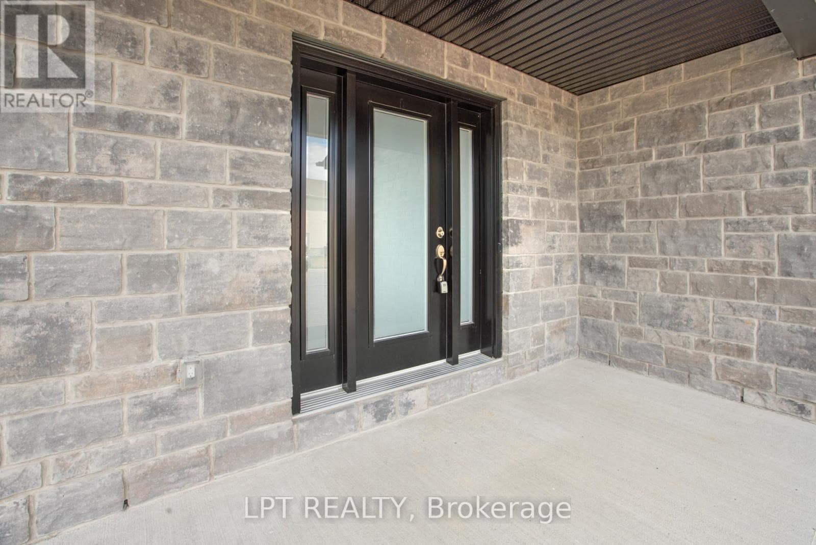 75 CHATEAUGUAY STREET, Ottawa — photo 5