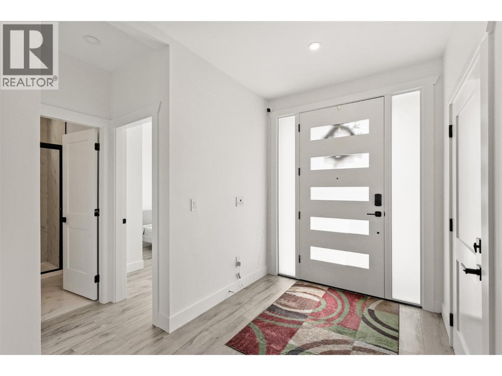 7670 Mountain Drive, Interior REALTORS® — photo 5