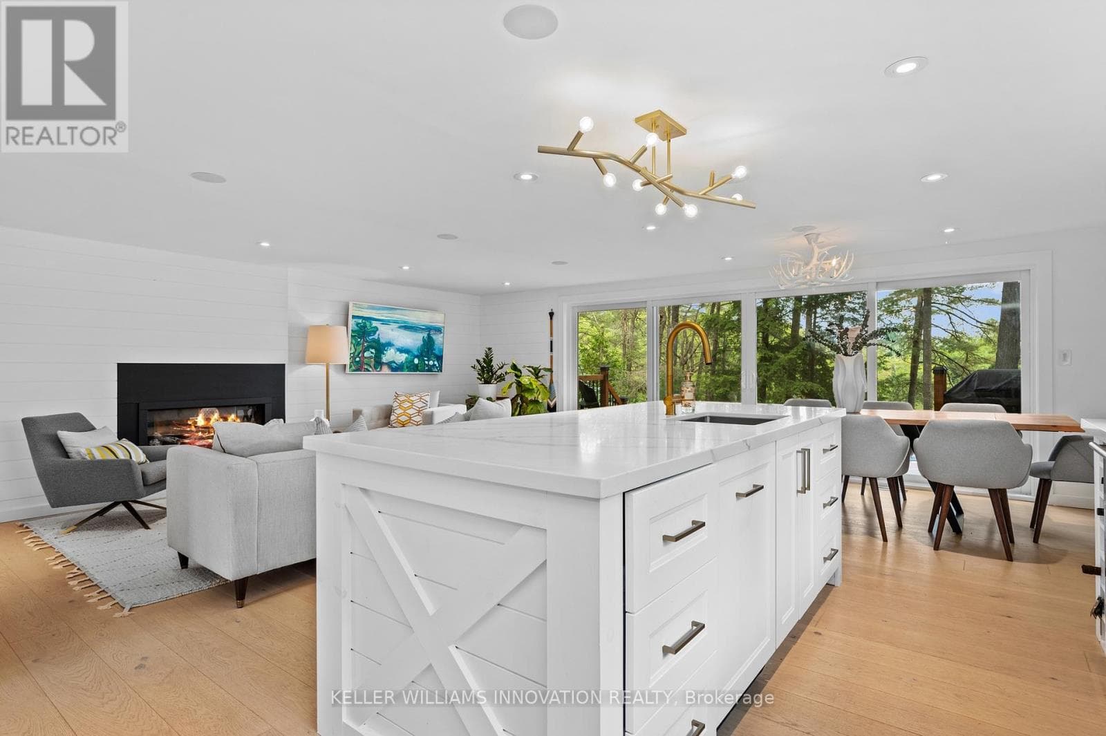2872 MUSKOKA ROAD 118 WEST, Toronto — photo 5