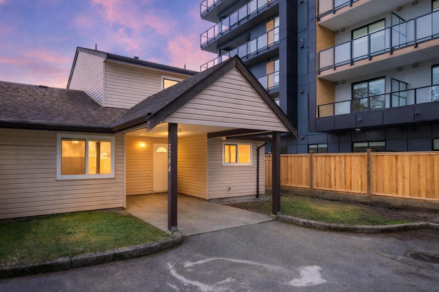 7754 119A STREET, Fraser Valley — photo 2