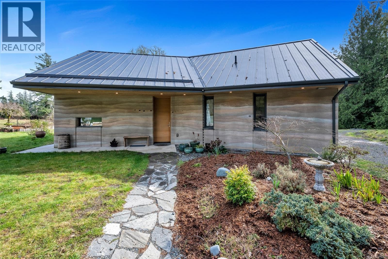 2689 Anderson Rd in 