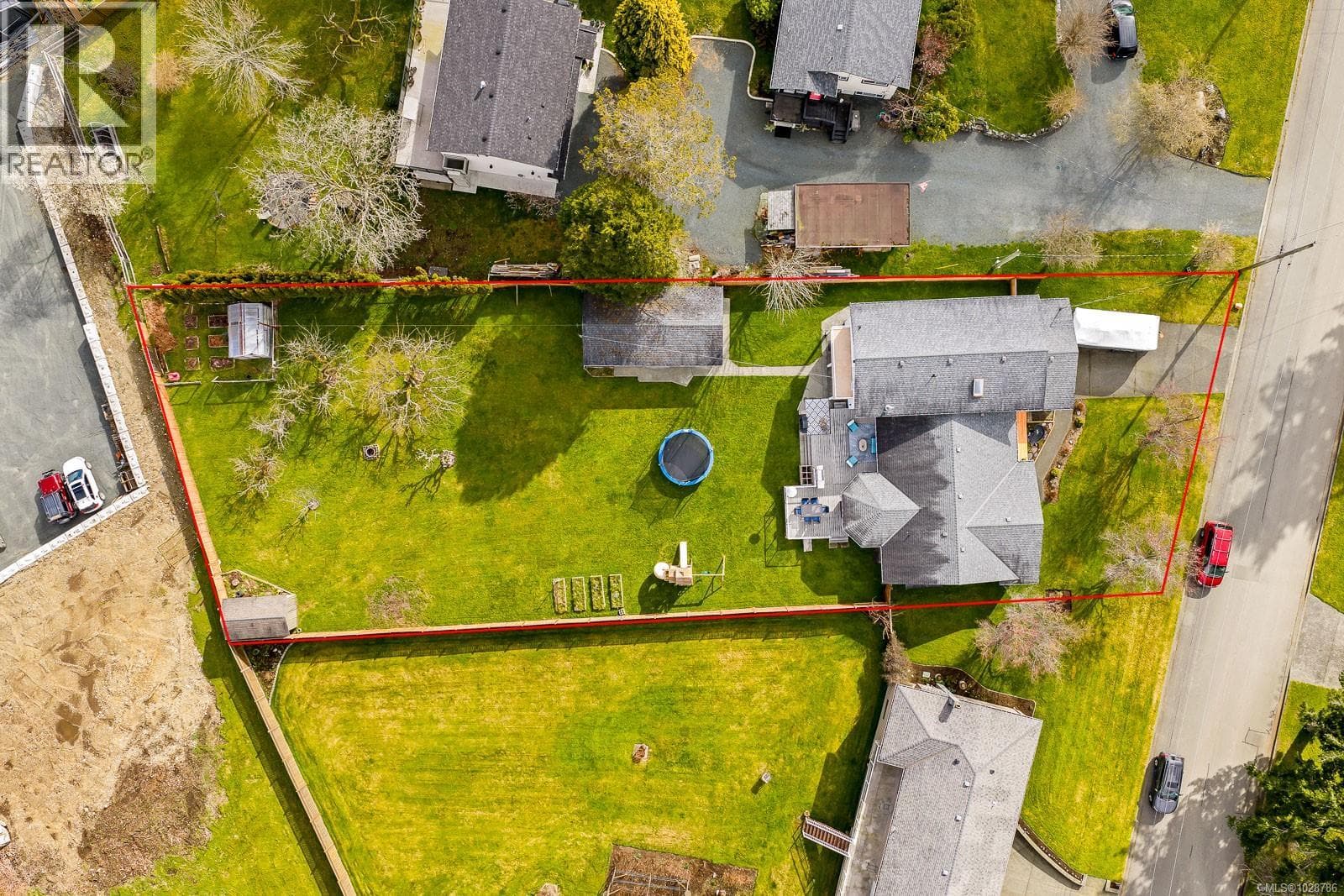 150 Barlow Rd, Vancouver Island — photo 3