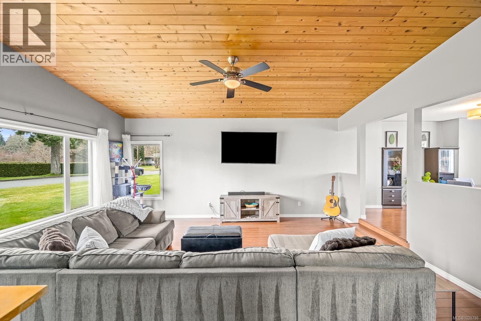 150 Barlow Rd, Vancouver Island — photo 5