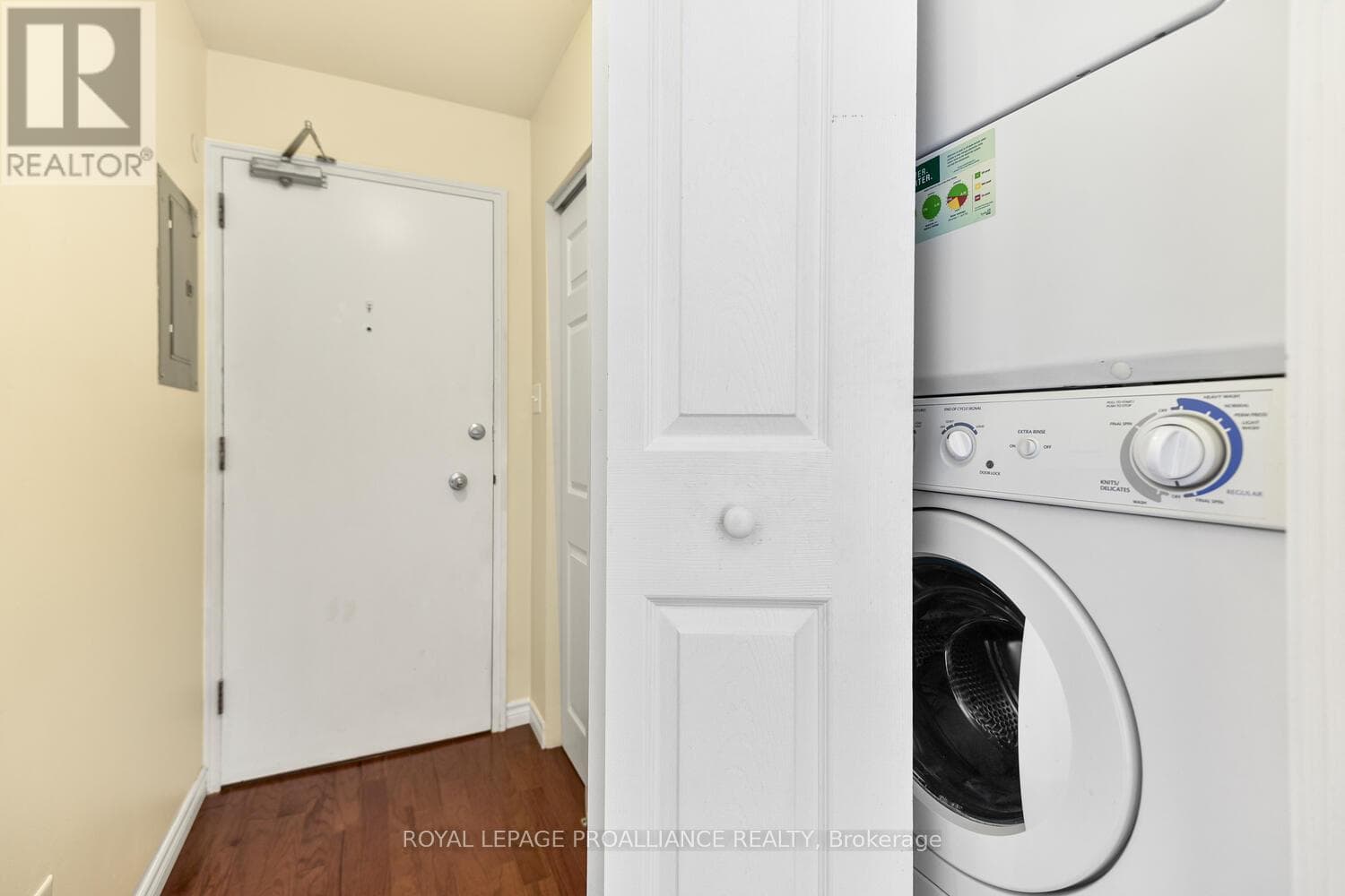 8 - 167 PEARL STREET E, Rideau St.Lawrence — photo 4