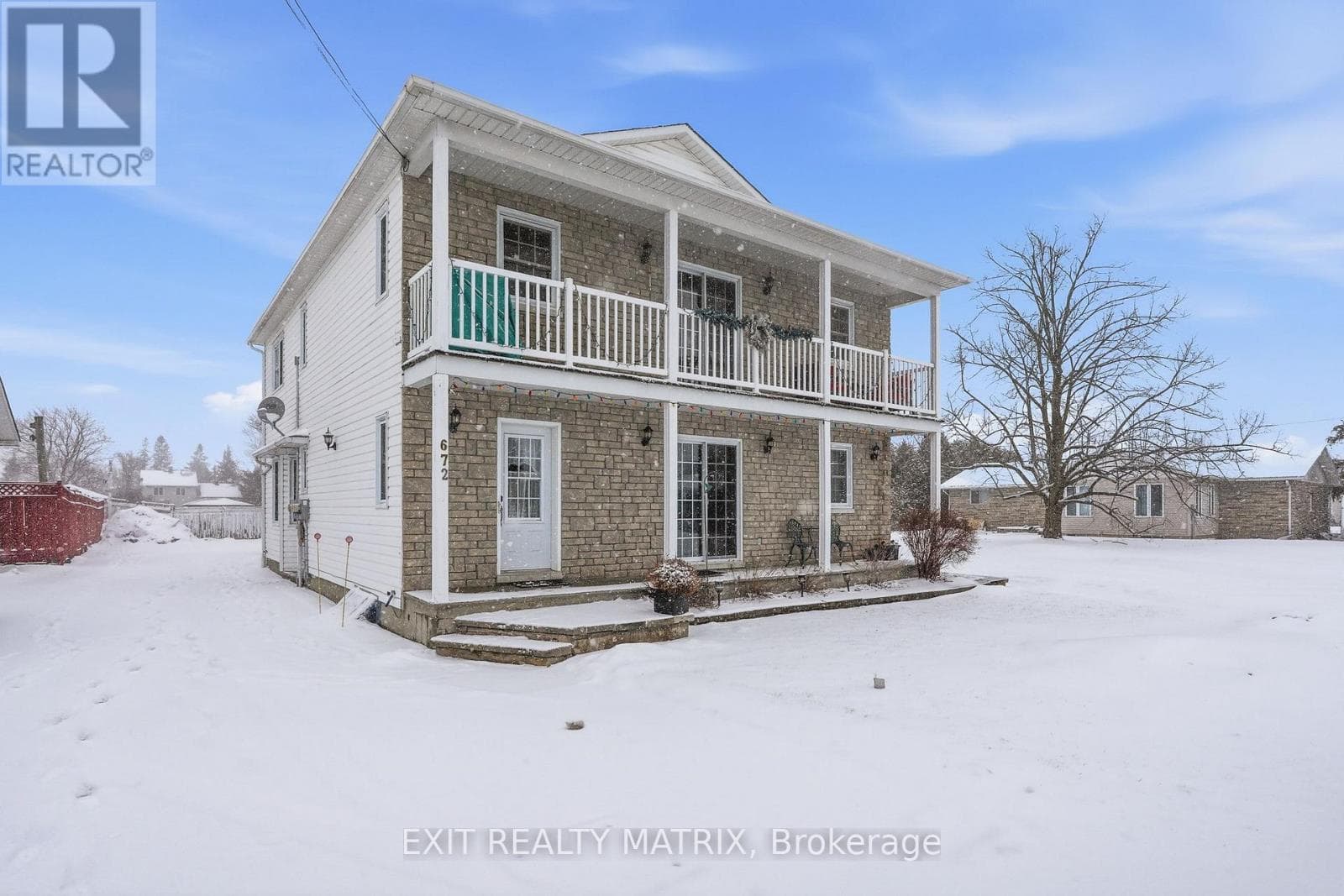 672 JEANNE MANCE STREET in 