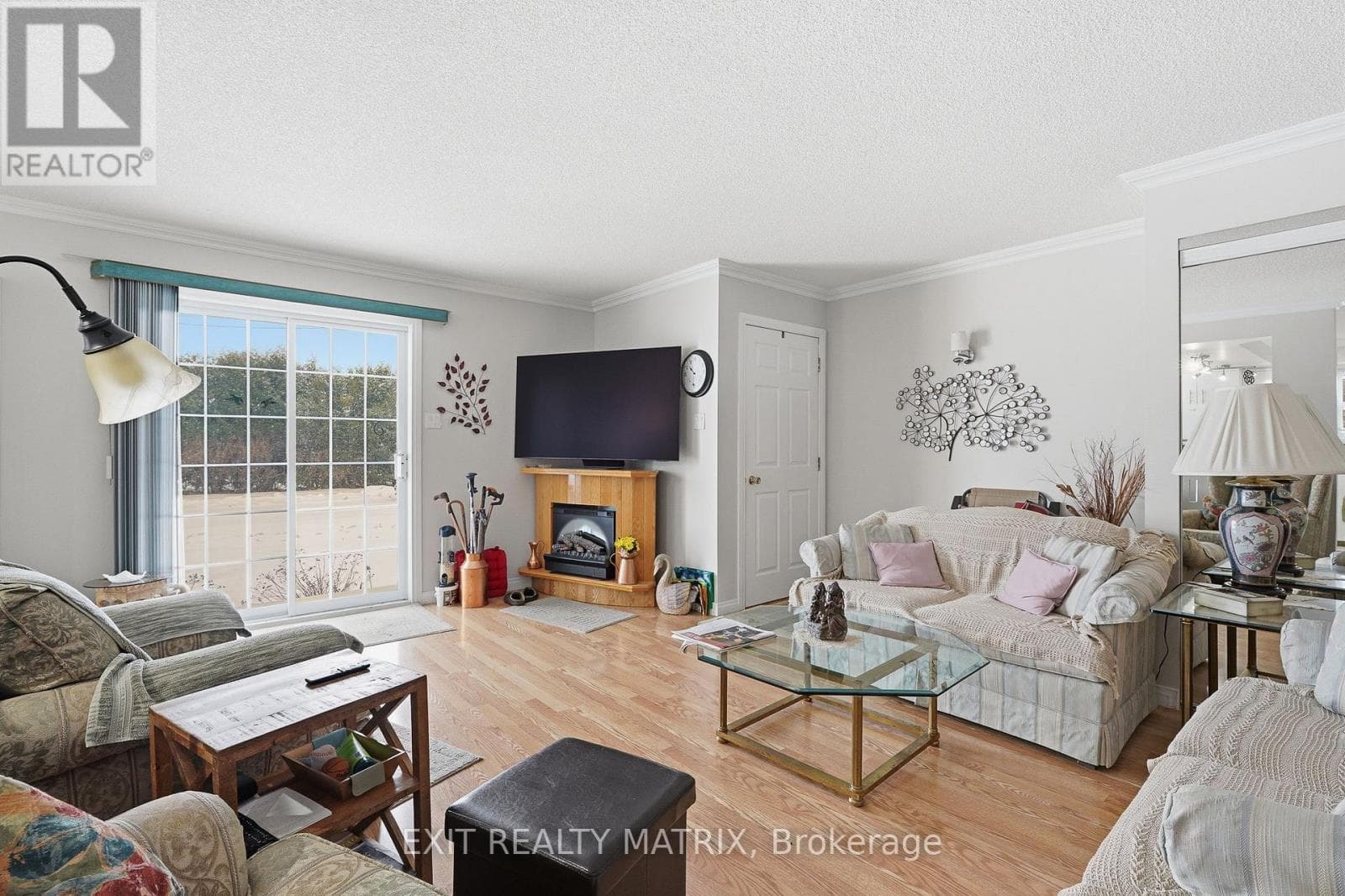 672 JEANNE MANCE STREET, Cornwall — photo 3
