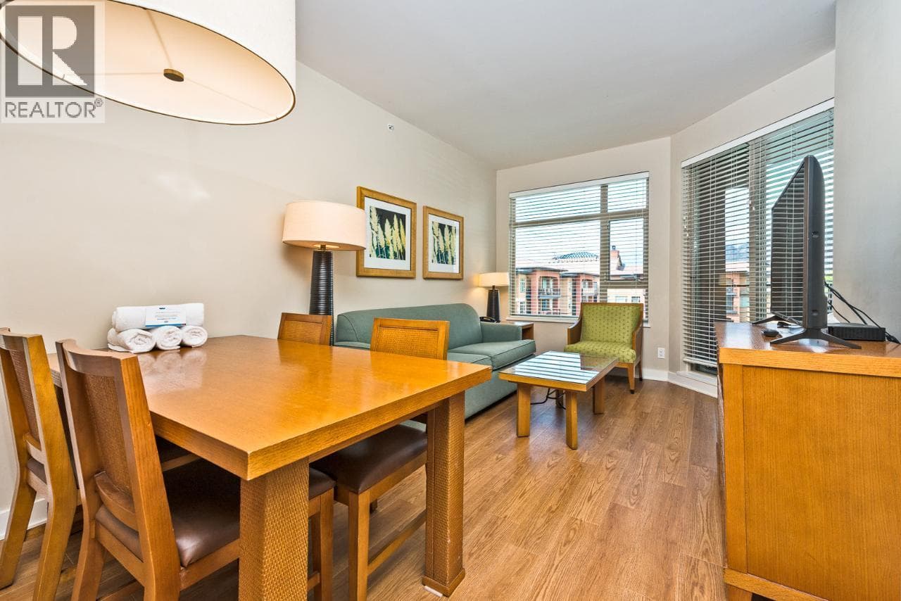 15 PARK Place Unit# 429, Interior REALTORS® — photo 4
