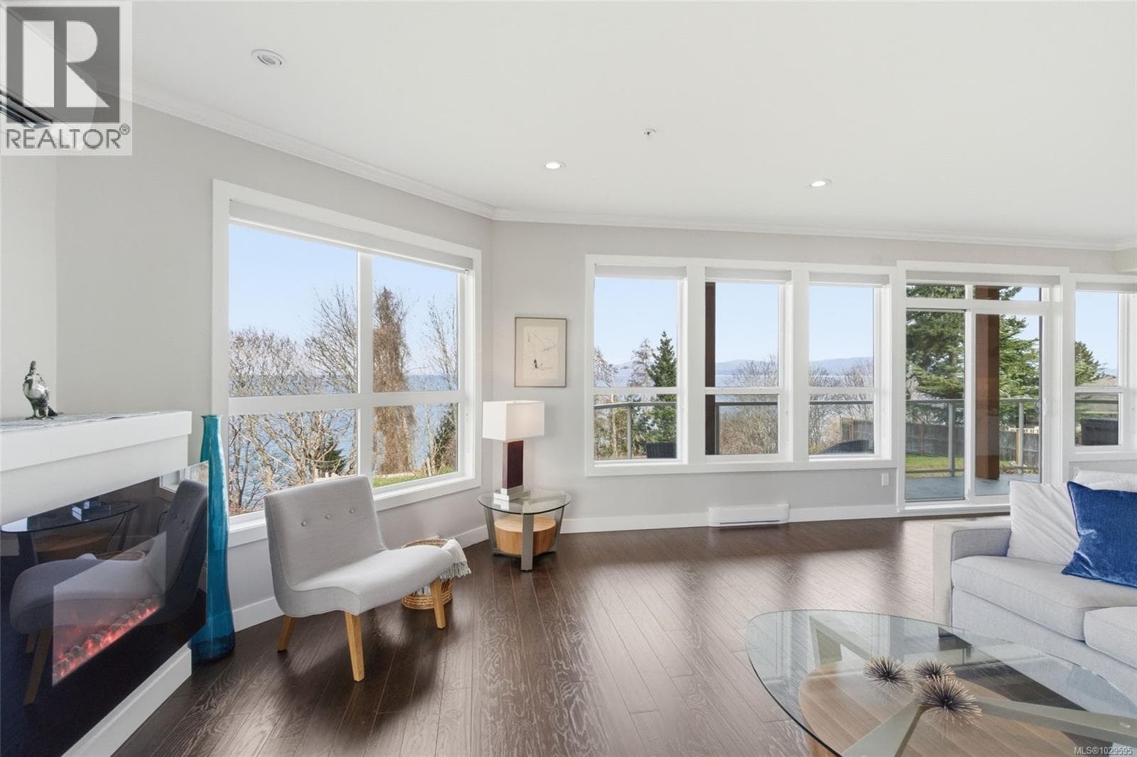 204 439 College Rd, Vancouver Island — photo 3