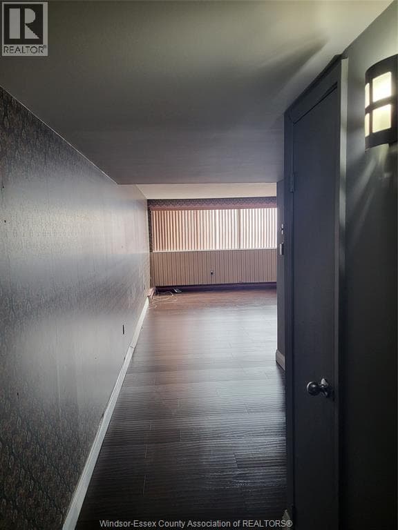 380 PELISSIER Unit# 2502, Windsor — photo 2