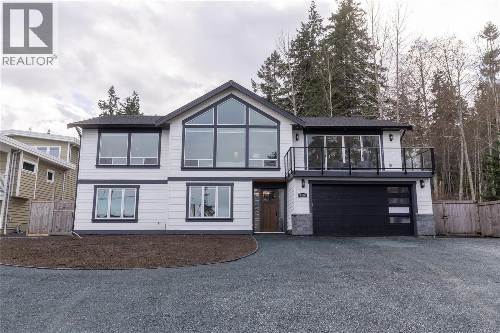 4306 Eva Rd in 