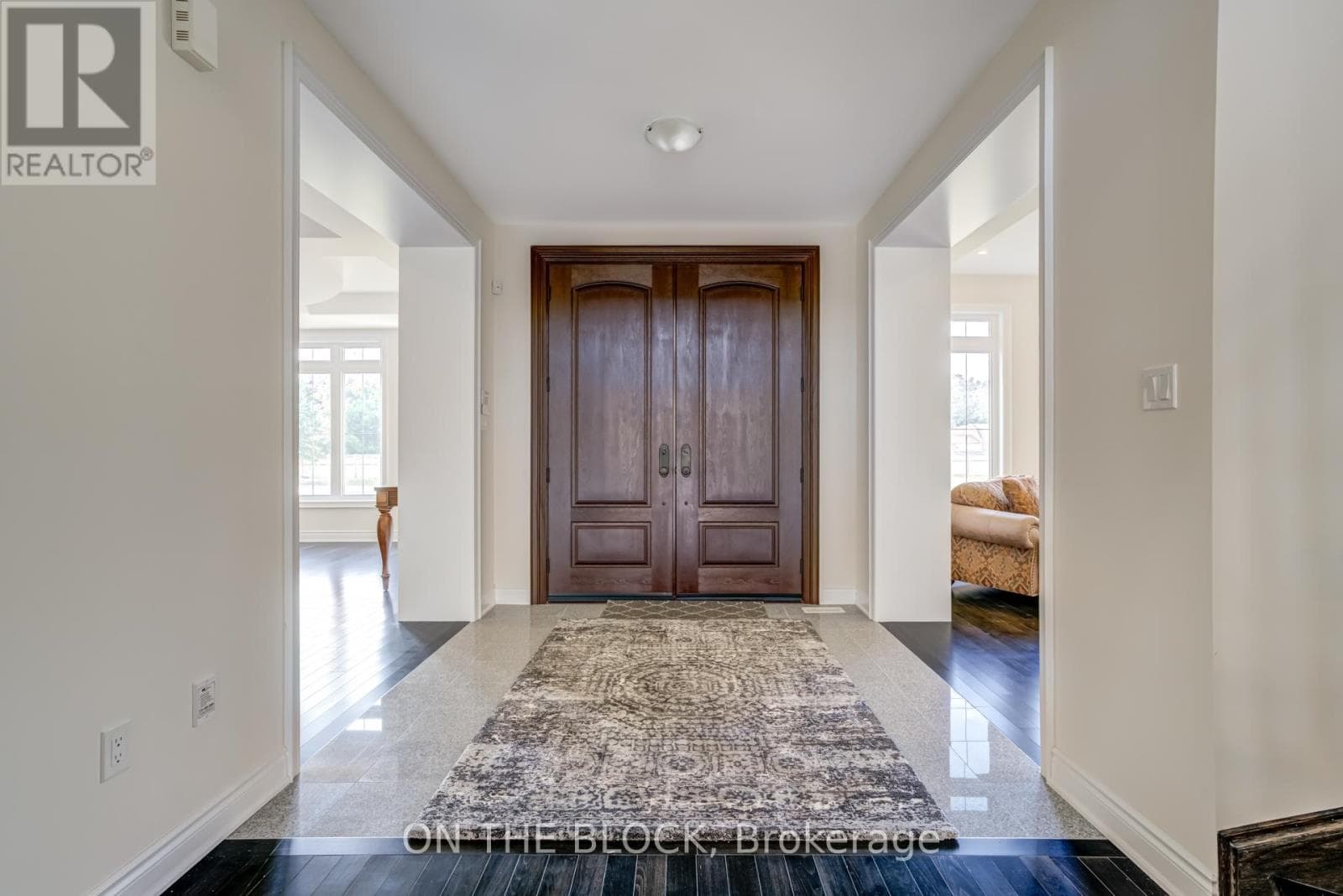24 WHITEWOOD DRIVE, Toronto — photo 4