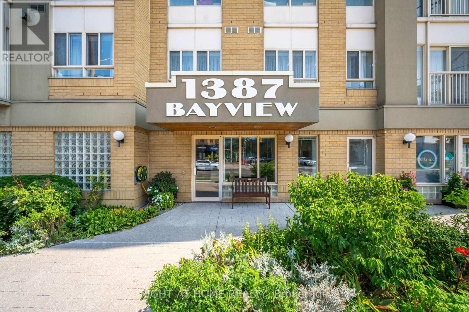 306 - 1387 BAYVIEW AVENUE, Toronto — photo 2