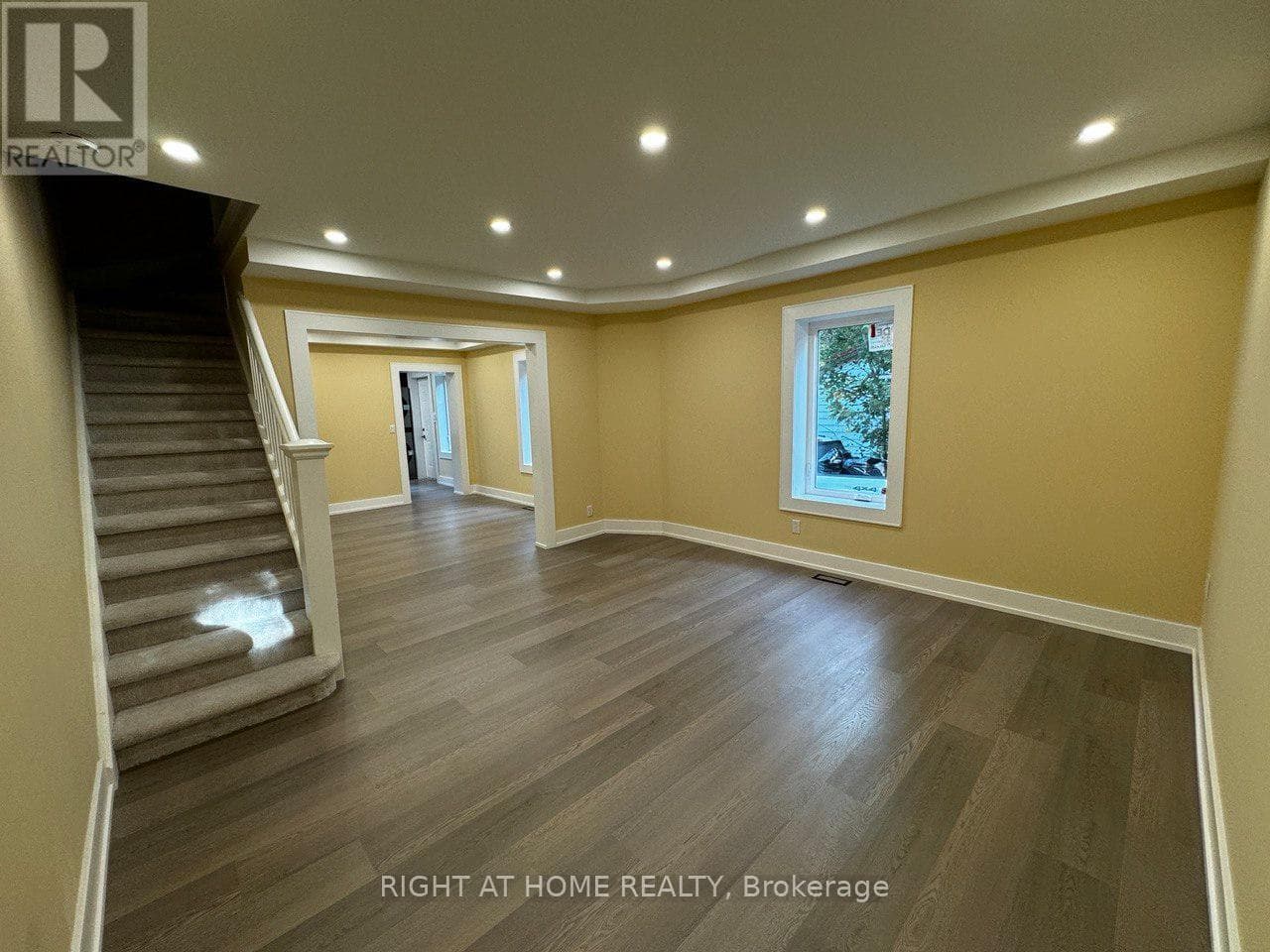 22 O'BRIEN STREET, Toronto — photo 3
