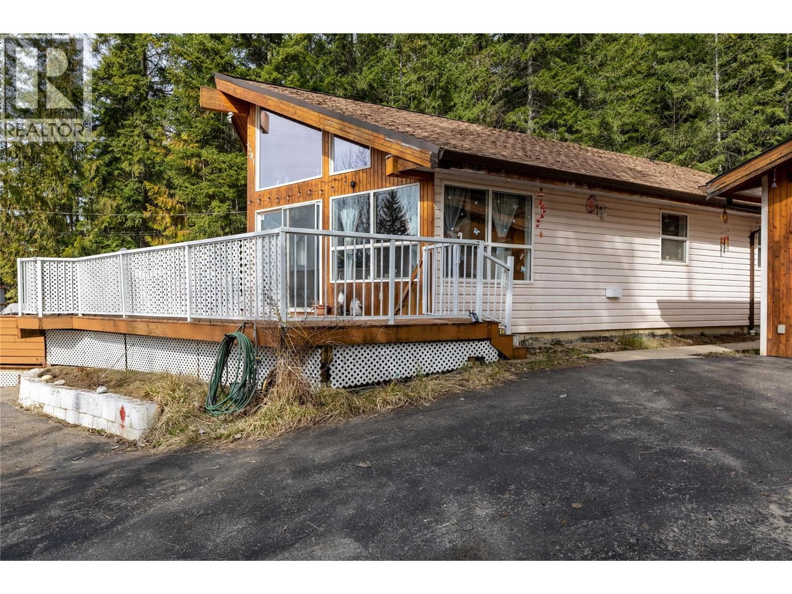 7241 ESTATE DRIVE in 