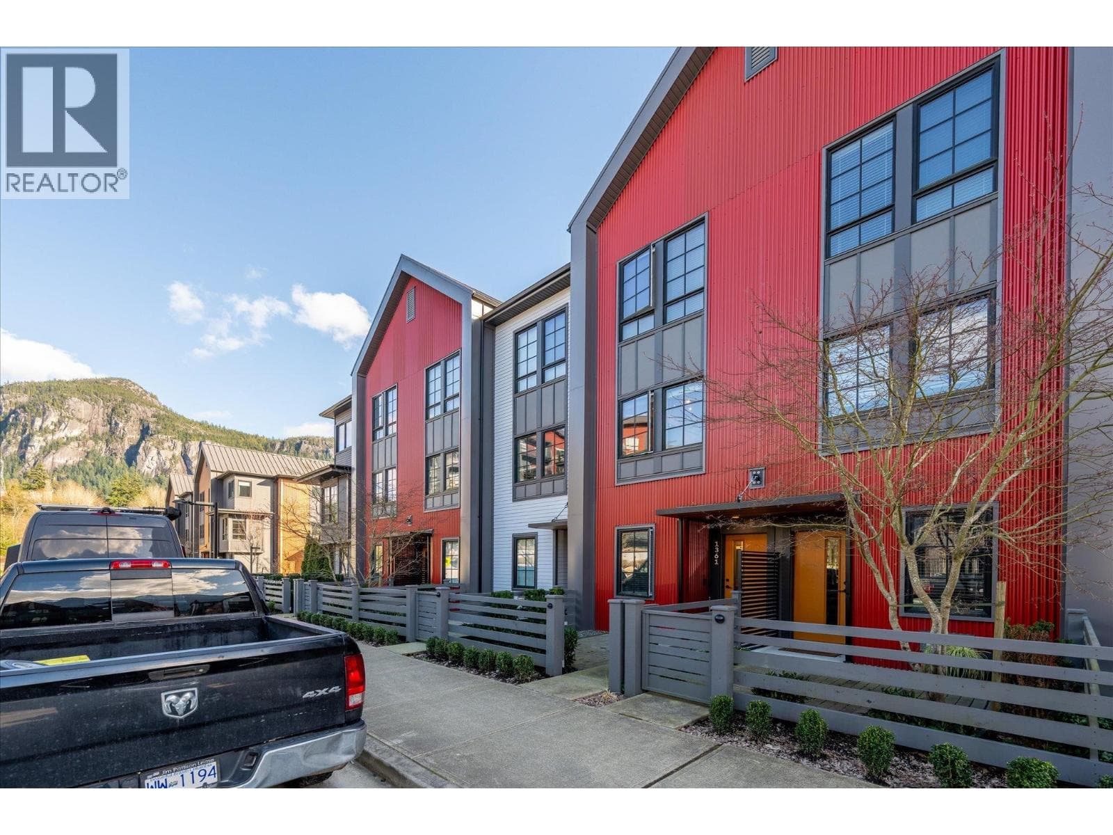 1361 MARINASIDE PLAZA, Greater Vancouver — photo 3