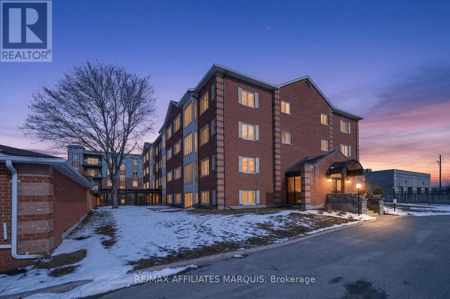 304 - 10 ARMSTRONG DRIVE in 