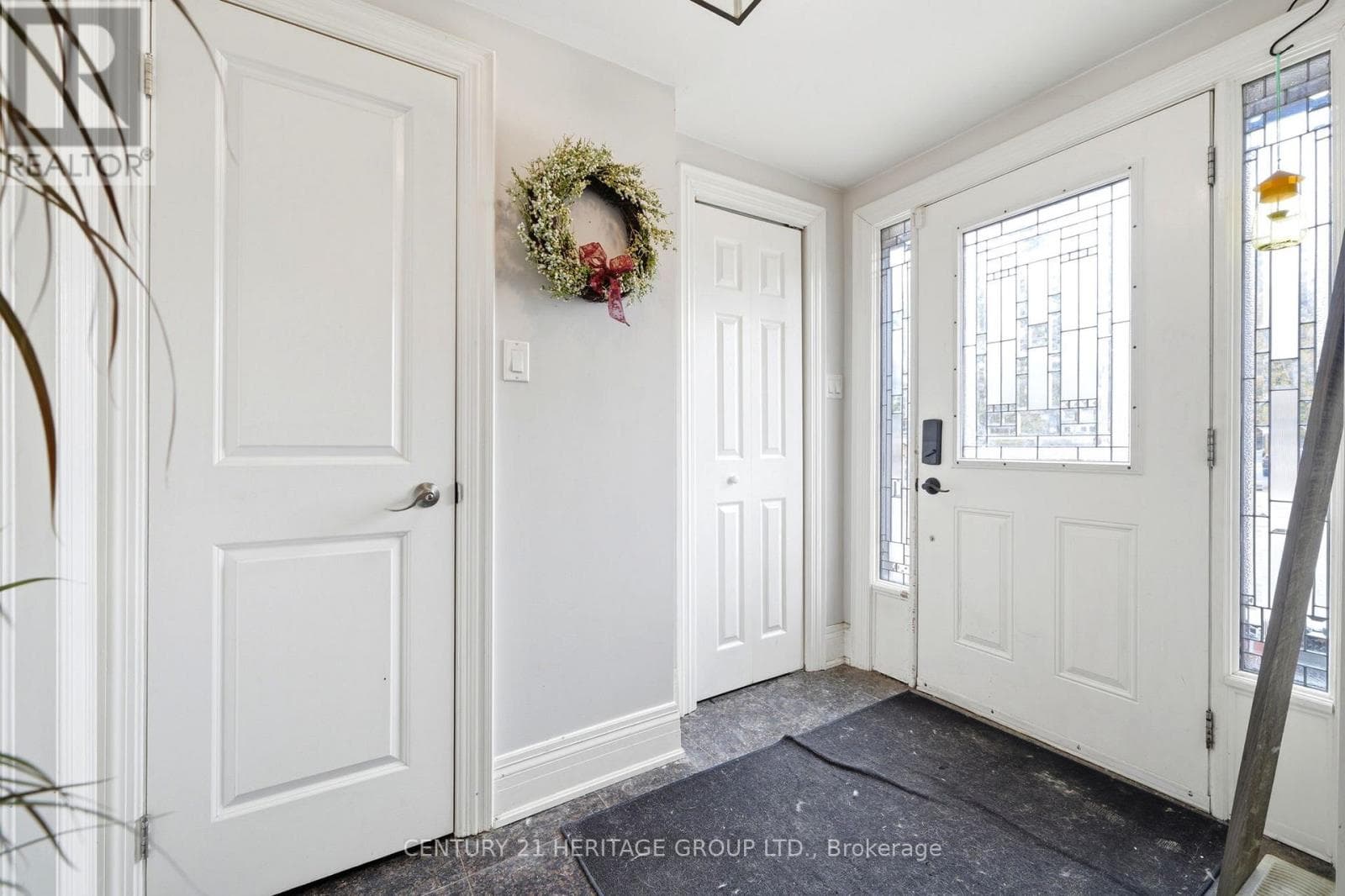 143 SILAS BOULEVARD, Toronto — photo 5