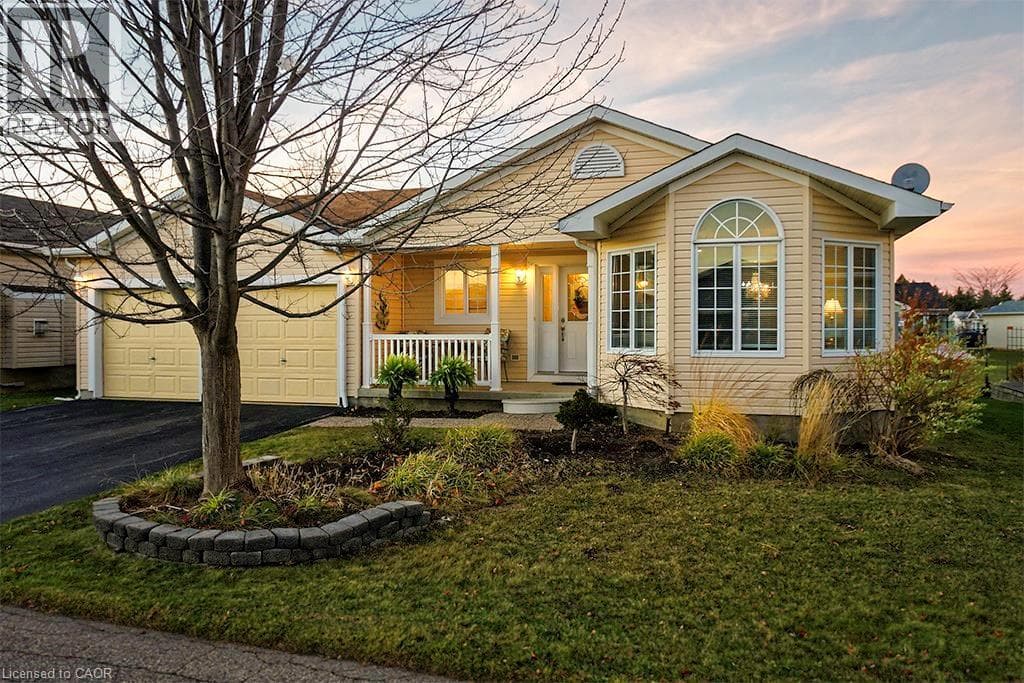 156 GRACEHILL CRESCENT in 1100