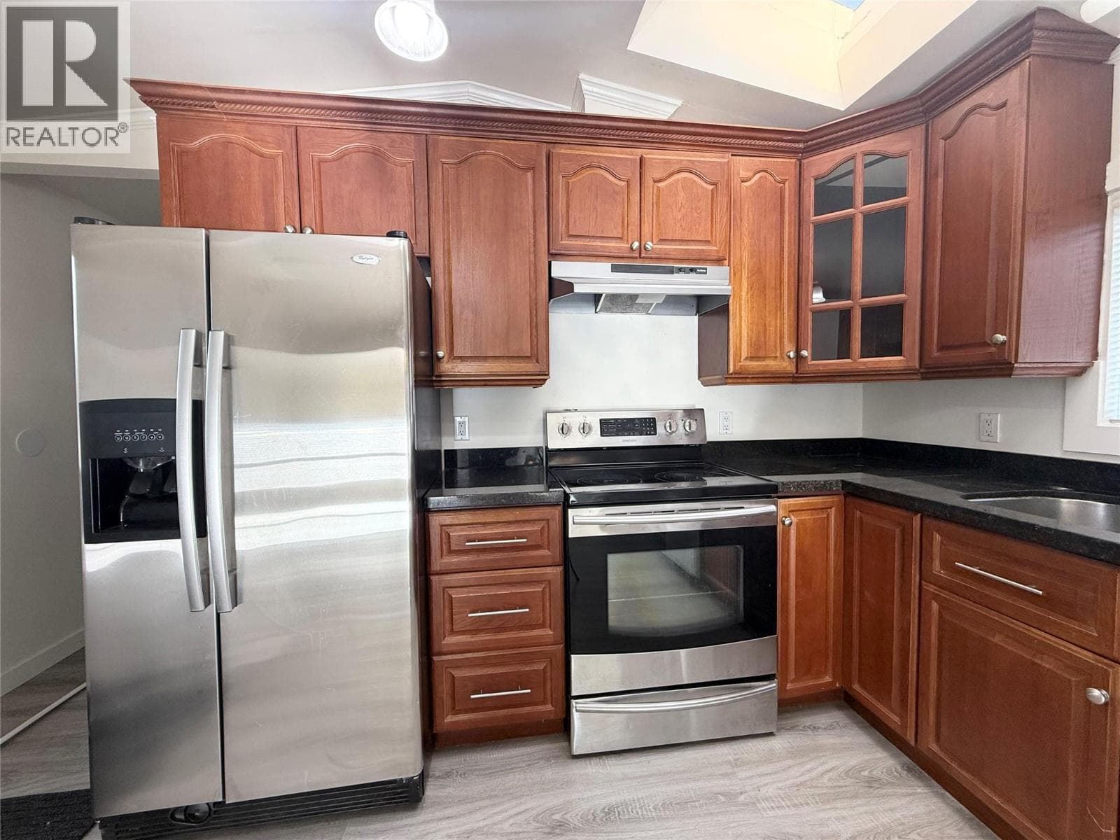 2776 Clapperton Avenue Unit# 12, Interior REALTORS® — photo 3