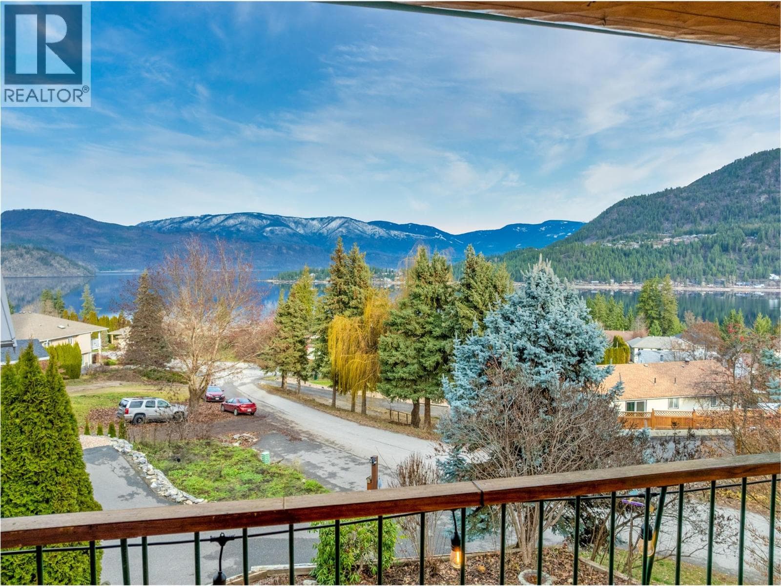 2822 JUNIPER CRESCENT, Interior REALTORS® — photo 5