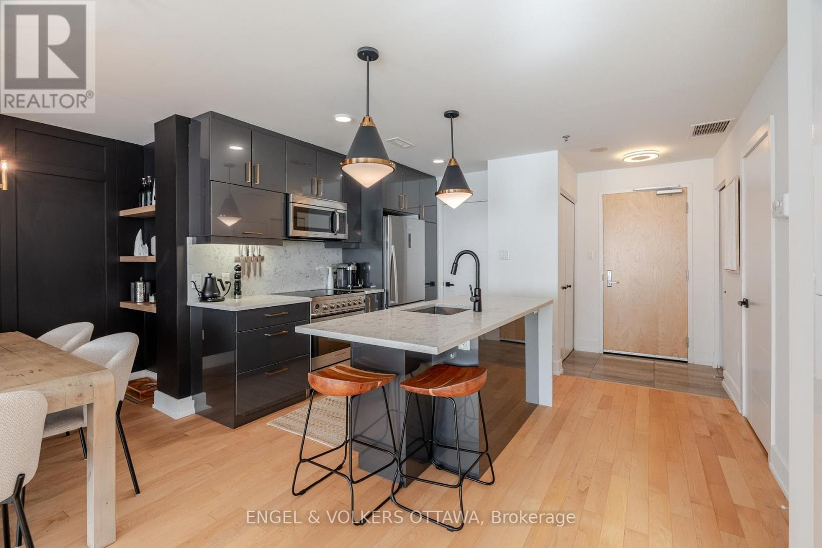 218 - 197 LISGAR STREET, Ottawa — photo 5