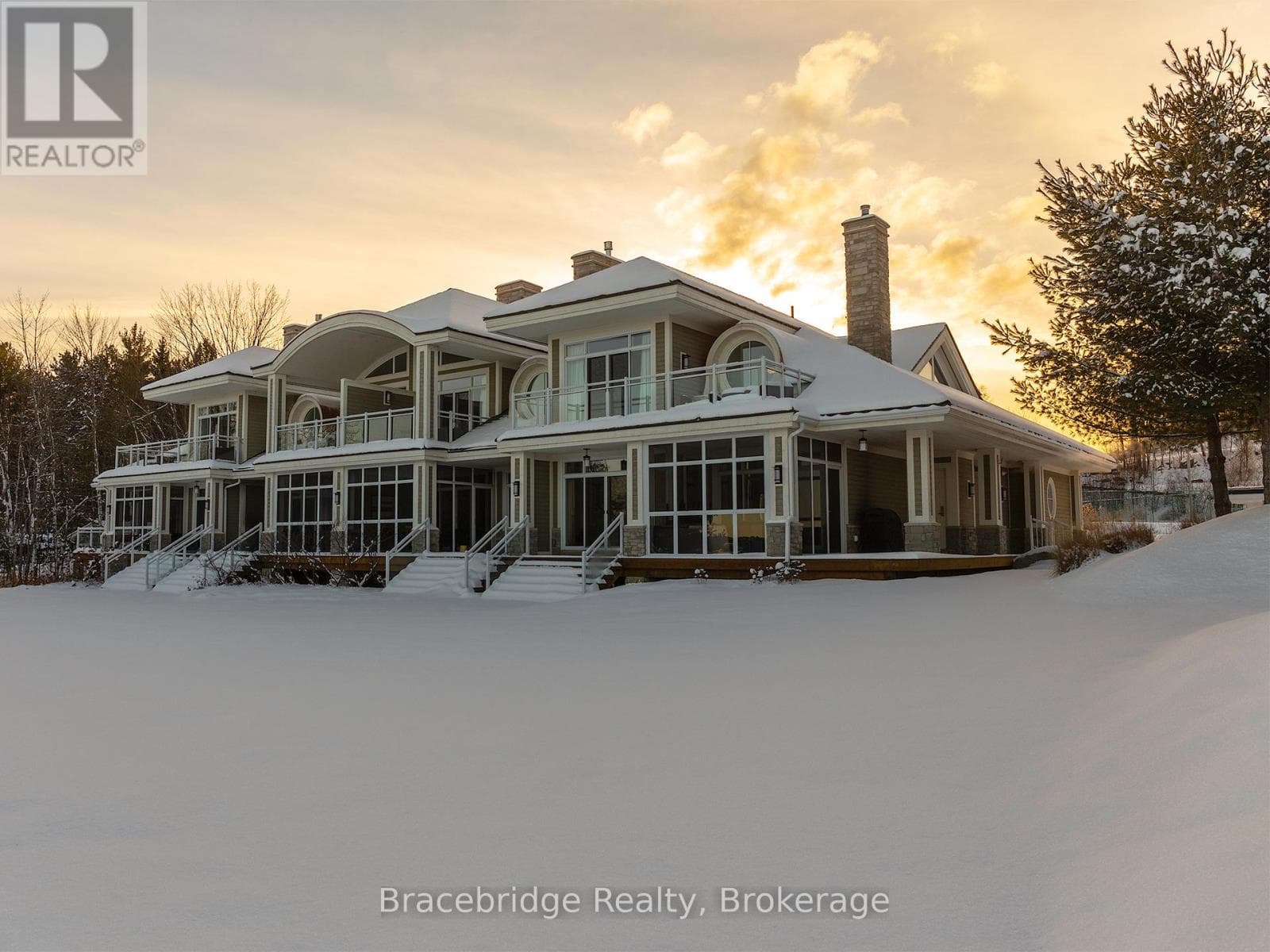 G102-C2 - 1869 MUSKOKA ROAD 118 HIGHWAY W in 