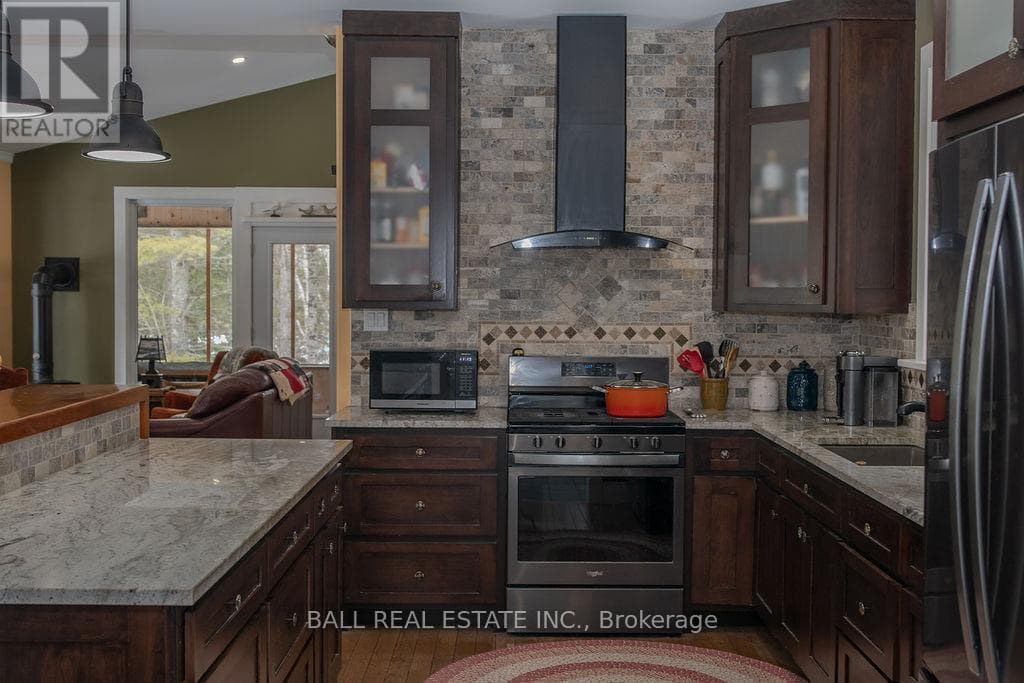 1956 SMITH ROAD, Central Lakes — photo 4