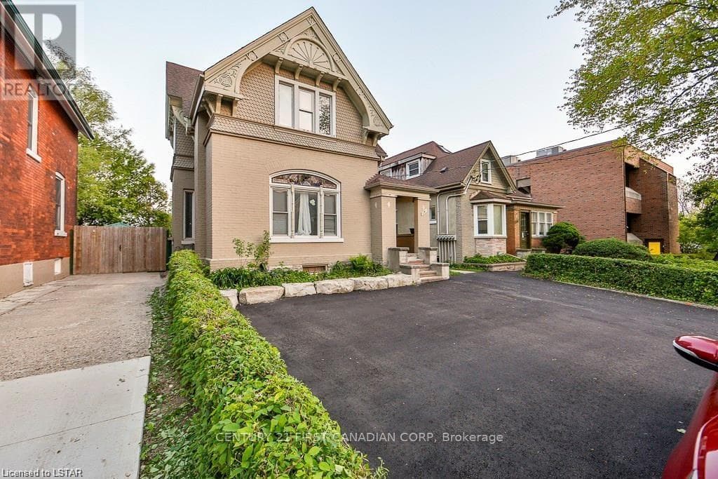 281 HILL STREET in 