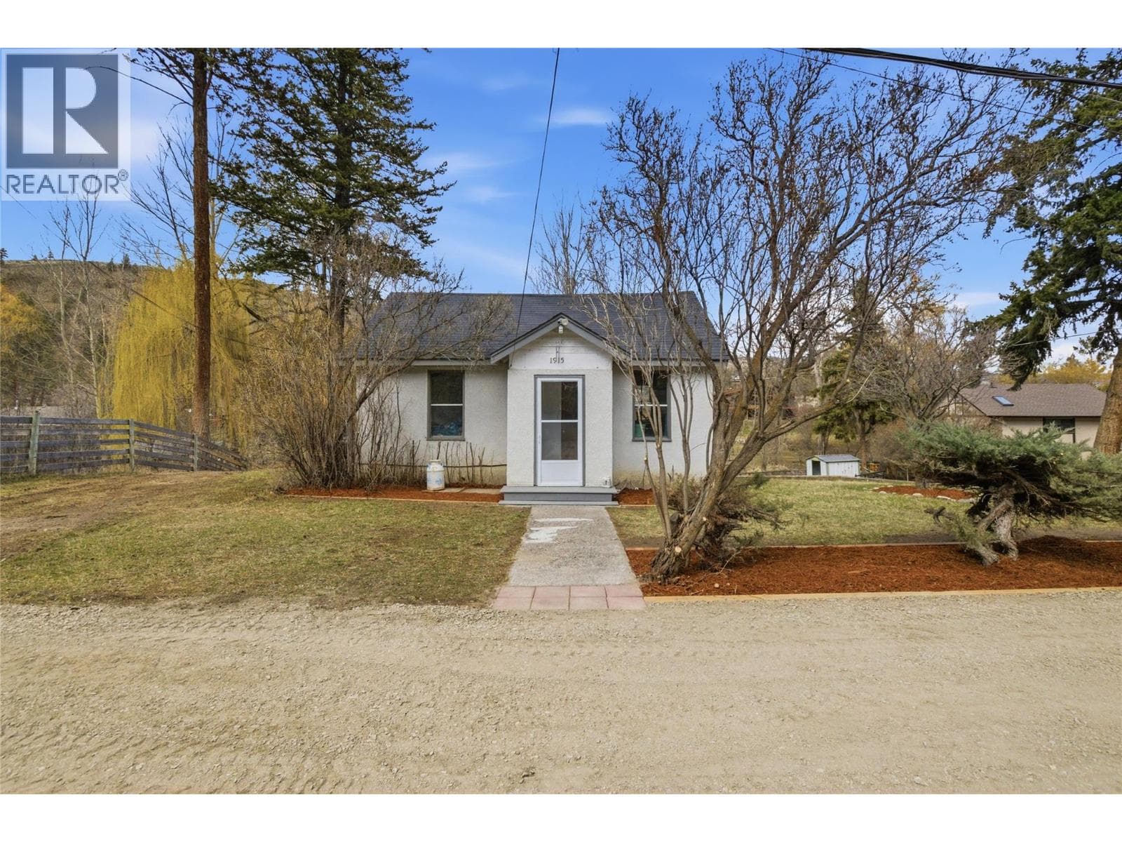 1915 SHUMWAY ROAD, Interior REALTORS® — photo 2