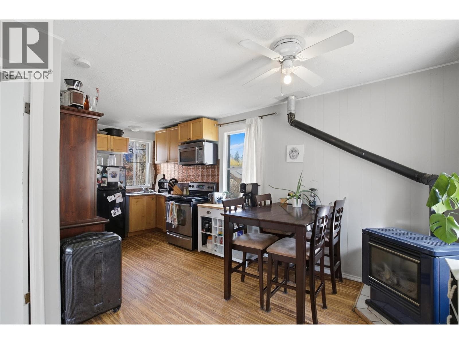 1915 SHUMWAY ROAD, Interior REALTORS® — photo 5