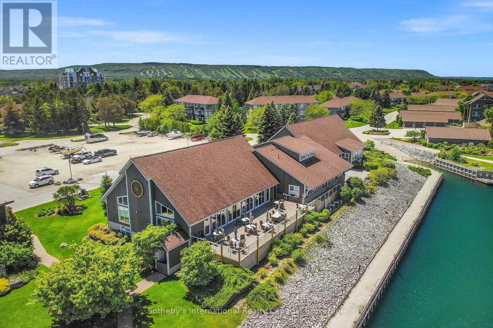 331 MARINERS WAY in 