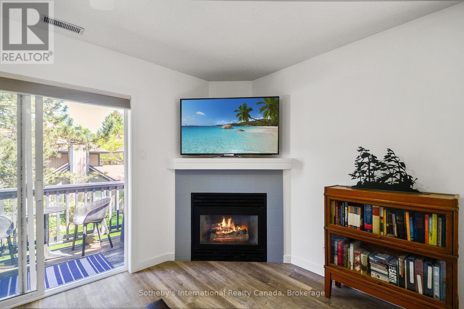 331 MARINERS WAY, OnePoint — photo 3