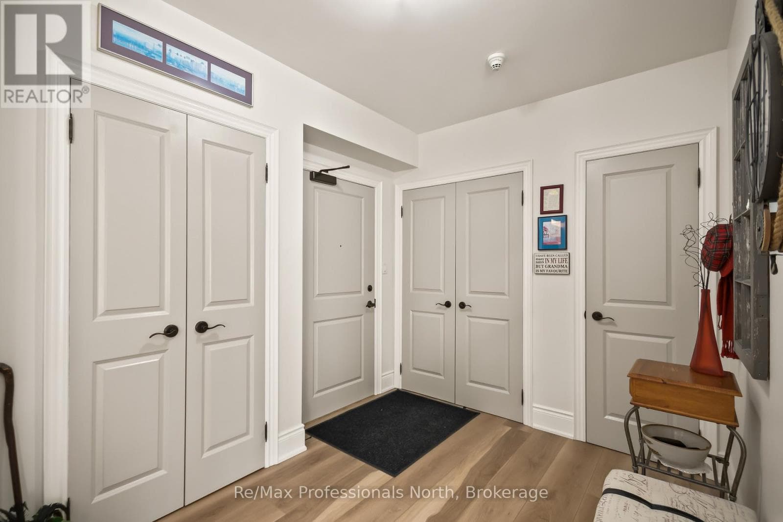 302 - 391 JAMES STREET W, OnePoint — photo 5
