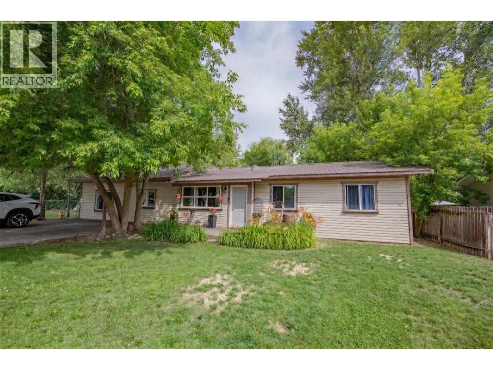 1775 Maple Street in 