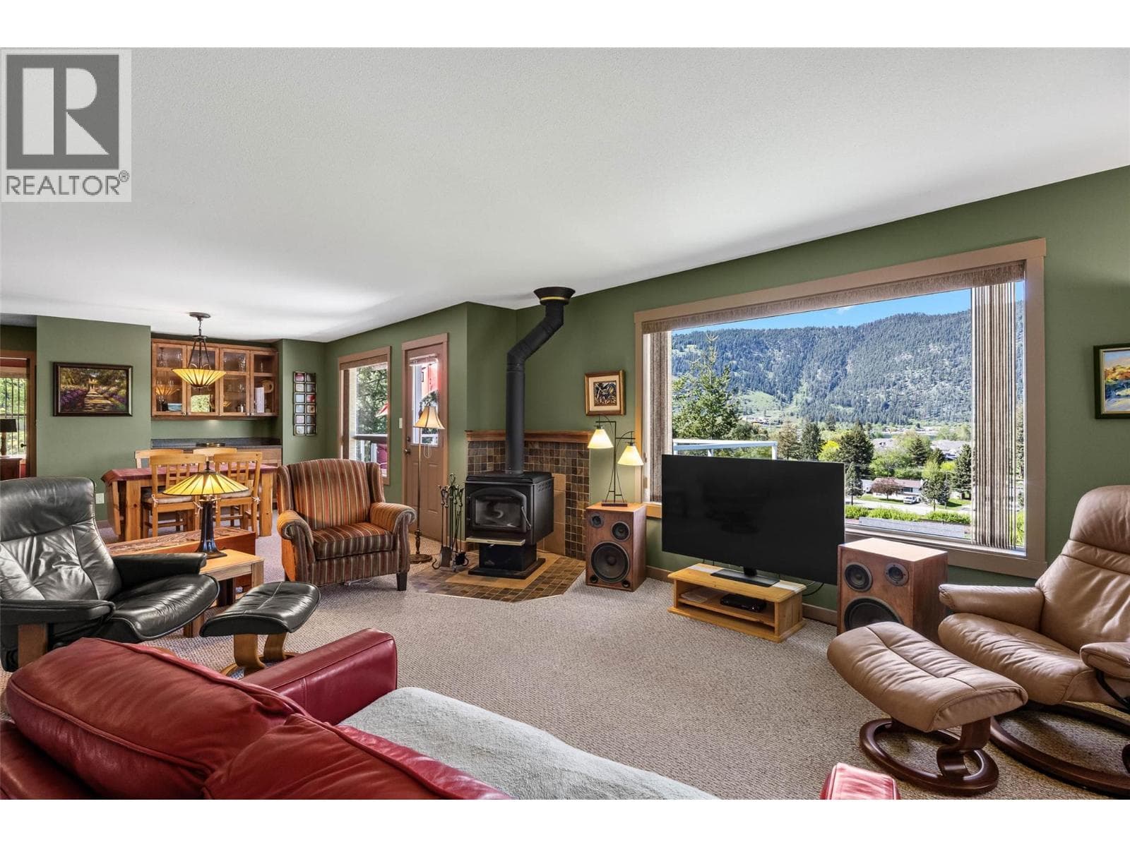 1170 MONTGOMERY PLAZA, Interior REALTORS® — photo 3