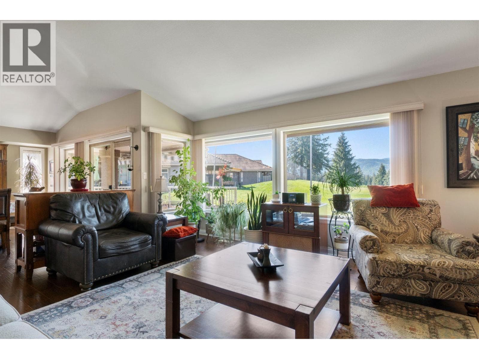 2550 GOLF RUN DRIVE UNIT 11, Interior REALTORS® — photo 2