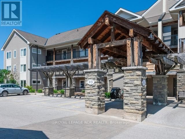 302 - 3 BRANDY LANE DRIVE in 
