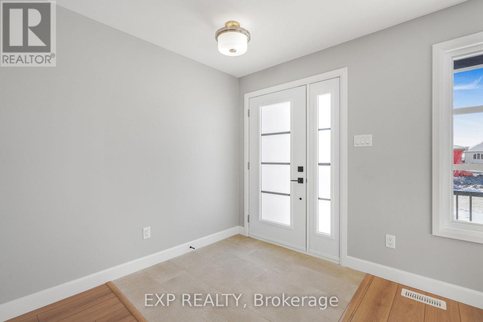 987 KATIA STREET, Ottawa — photo 2