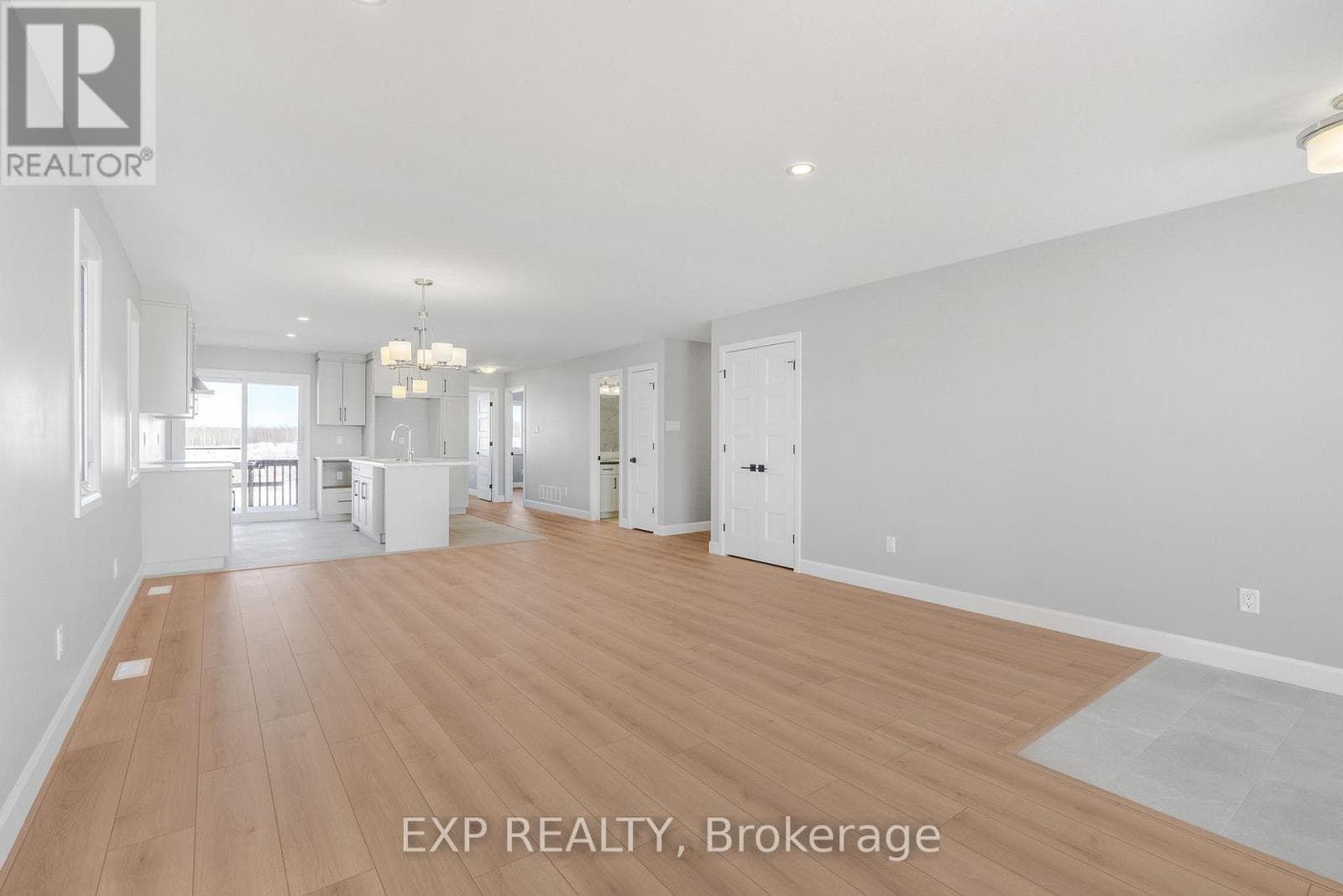987 KATIA STREET, Ottawa — photo 5