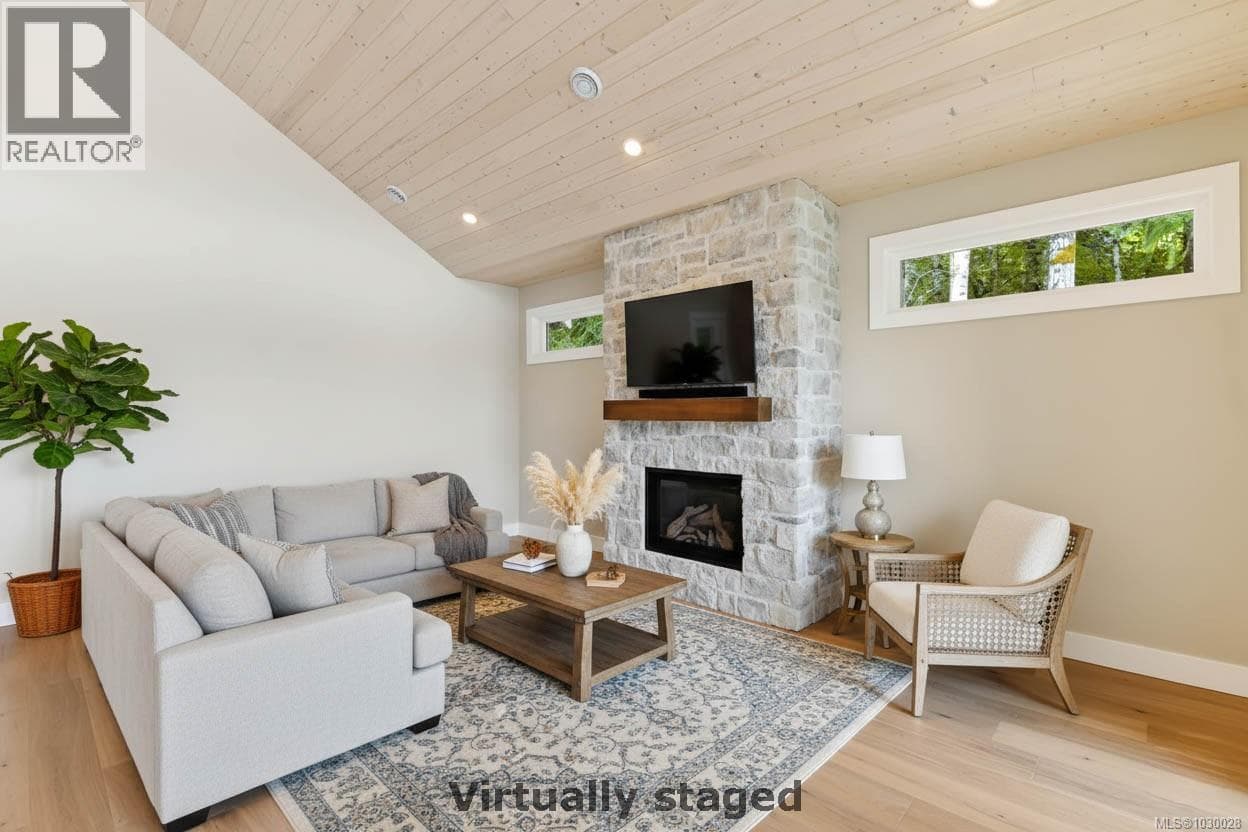 10089 BLOWER ROAD, Vancouver Island — photo 5