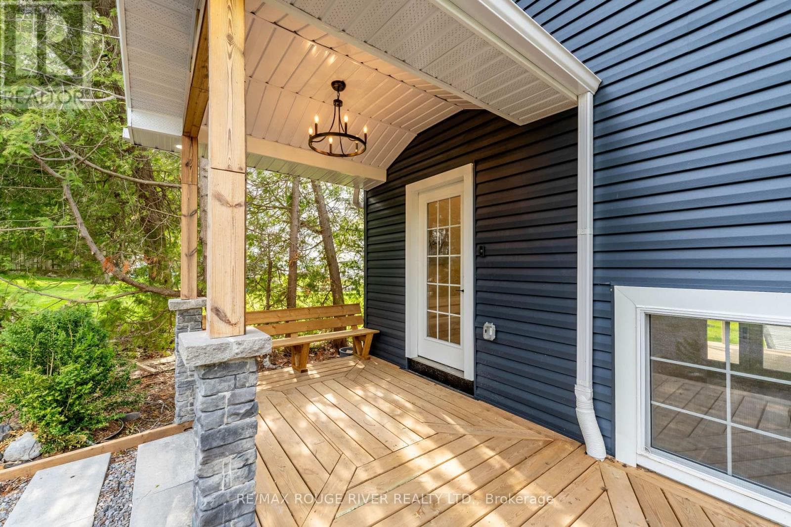 130 - 5496 RICE LAKE SCENIC DRIVE, Central Lakes — photo 3